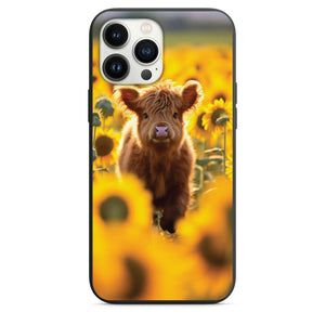 Adorable Pink Nosed Highland Baby cow in Sunflower Field Design Phone Case for iPhone 7 8 X XS XR SE 11 12 13 14 15 Pro Max Mini